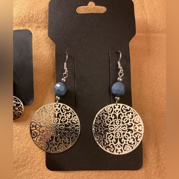 NWT 2- paparazzi Earring bundle 1-unknown brand(3pairs) - Picture 4 of 5